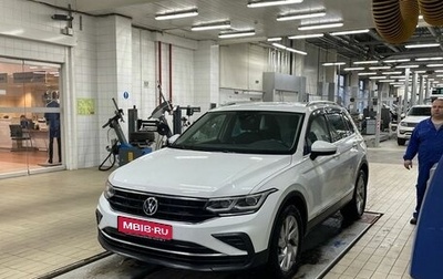 Volkswagen Tiguan II, 2021 год, 3 395 000 рублей, 1 фотография