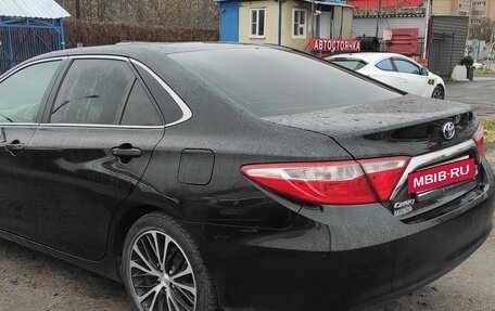 Toyota Camry, 2017 год, 2 690 000 рублей, 10 фотография