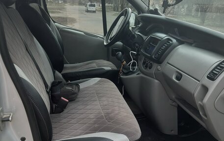 Renault Trafic, 2006 год, 1 700 000 рублей, 7 фотография