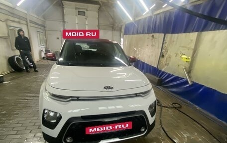 KIA Soul III, 2020 год, 1 800 000 рублей, 2 фотография