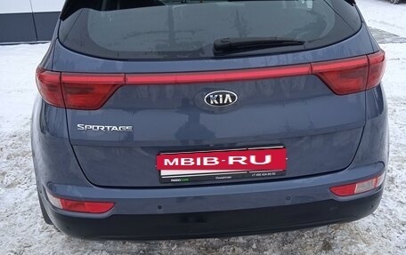 KIA Sportage IV рестайлинг, 2017 год, 2 100 000 рублей, 4 фотография