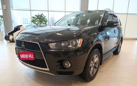 Mitsubishi Outlander III рестайлинг 3, 2010 год, 1 500 000 рублей, 5 фотография