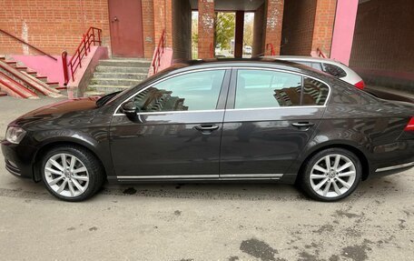 Volkswagen Passat B7, 2011 год, 1 700 000 рублей, 21 фотография