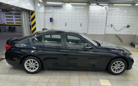 BMW 3 серия, 2016 год, 2 450 000 рублей, 6 фотография