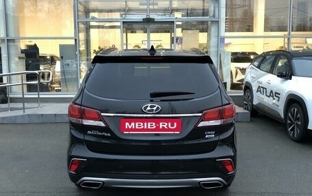 Hyundai Santa Fe III рестайлинг, 2017 год, 2 649 000 рублей, 6 фотография