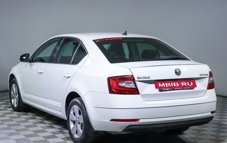 Skoda Octavia, 2018 год, 2 190 000 рублей, 7 фотография