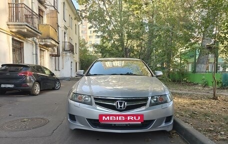 Honda Accord VII рестайлинг, 2006 год, 1 100 000 рублей, 3 фотография