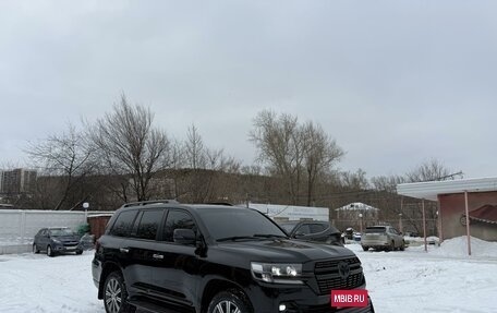 Toyota Land Cruiser 200, 2016 год, 6 200 000 рублей, 6 фотография