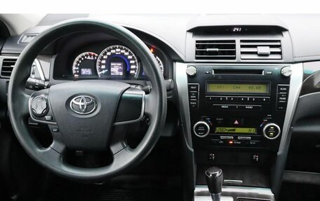 Toyota Camry, 2014 год, 1 568 000 рублей, 9 фотография