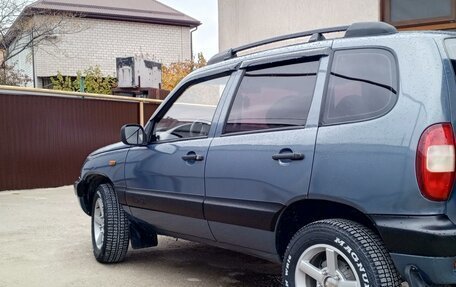 Chevrolet Niva I рестайлинг, 2008 год, 540 000 рублей, 2 фотография