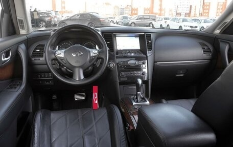 Infiniti QX70, 2014 год, 2 889 000 рублей, 6 фотография