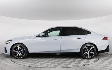 BMW 5 серия, 2024 год, 12 300 000 рублей, 6 фотография