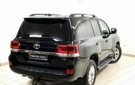 Toyota Land Cruiser 200, 2018 год, 7 079 000 рублей, 9 фотография