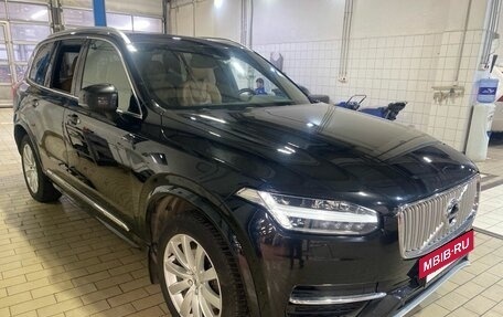 Volvo XC90 II рестайлинг, 2017 год, 3 747 000 рублей, 3 фотография