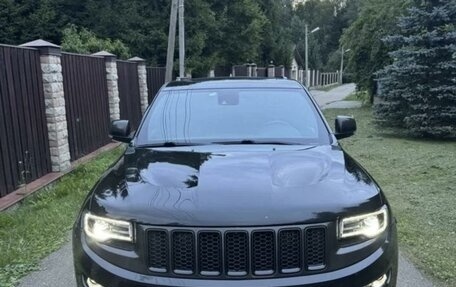 Jeep Grand Cherokee, 2014 год, 3 600 000 рублей, 21 фотография