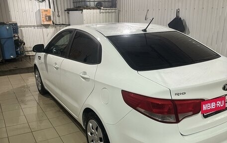 KIA Rio III рестайлинг, 2016 год, 1 100 000 рублей, 4 фотография