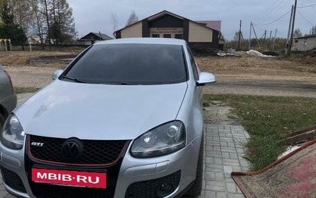 Volkswagen Golf V, 2007 год, 645 000 рублей, 2 фотография