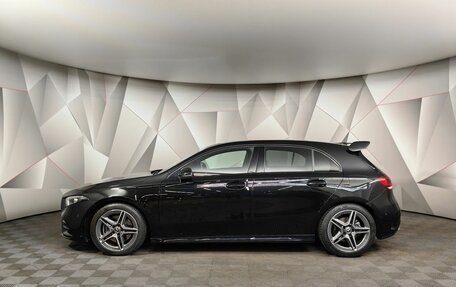 Mercedes-Benz A-Класс, 2019 год, 3 393 000 рублей, 5 фотография