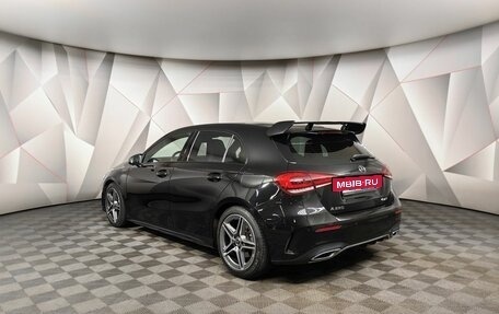 Mercedes-Benz A-Класс, 2019 год, 3 393 000 рублей, 4 фотография