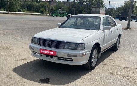 Toyota Crown, 1986 год, 1 100 000 рублей, 1 фотография