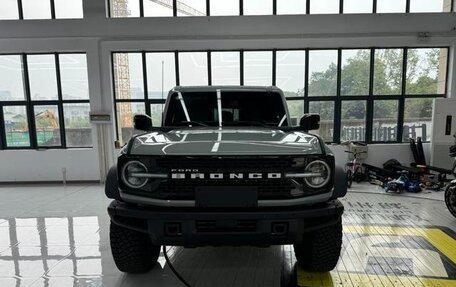 Ford Bronco, 2024 год, 9 333 000 рублей, 2 фотография