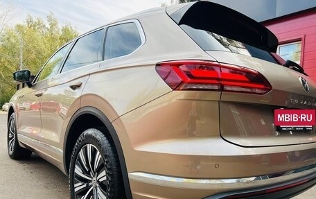 Volkswagen Touareg III, 2018 год, 4 795 000 рублей, 5 фотография