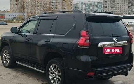 Toyota Land Cruiser Prado 150 рестайлинг 2, 2019 год, 4 400 000 рублей, 9 фотография