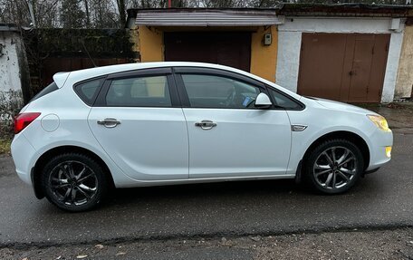 Opel Astra J, 2010 год, 695 000 рублей, 10 фотография