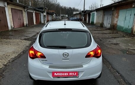 Opel Astra J, 2010 год, 695 000 рублей, 6 фотография