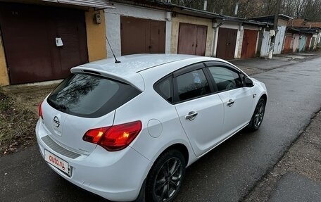 Opel Astra J, 2010 год, 695 000 рублей, 8 фотография