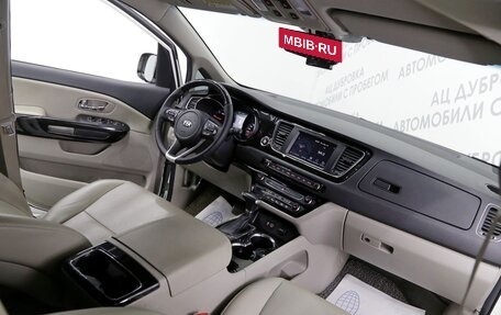 KIA Carnival III, 2018 год, 3 099 000 рублей, 9 фотография