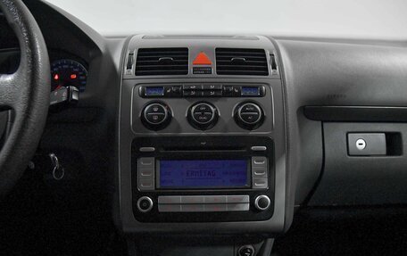 Volkswagen Touran III, 2007 год, 599 000 рублей, 10 фотография