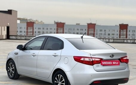 KIA Rio III рестайлинг, 2014 год, 1 100 000 рублей, 2 фотография