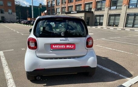 Smart Fortwo III, 2018 год, 1 080 000 рублей, 6 фотография