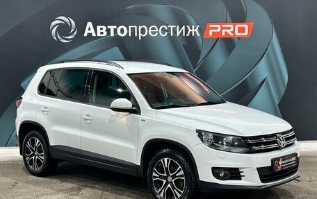 Volkswagen Tiguan I, 2016 год, 1 830 000 рублей, 3 фотография