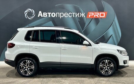 Volkswagen Tiguan I, 2016 год, 1 830 000 рублей, 4 фотография