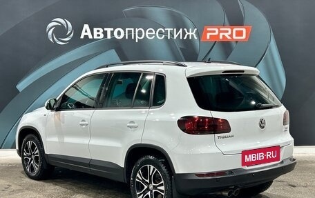 Volkswagen Tiguan I, 2016 год, 1 830 000 рублей, 7 фотография