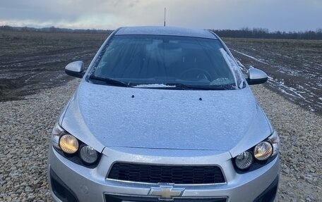 Chevrolet Aveo III, 2014 год, 770 000 рублей, 1 фотография