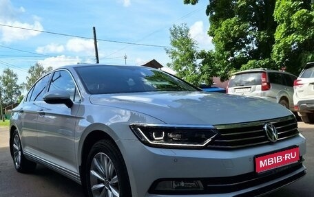 Volkswagen Passat B8 рестайлинг, 2017 год, 2 390 000 рублей, 1 фотография