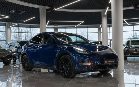 Tesla Model Y I, 2020 год, 4 250 000 рублей, 2 фотография