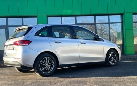 Mercedes-Benz B-Класс, 2018 год, 1 890 000 рублей, 8 фотография