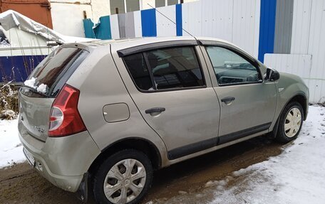 Renault Logan I, 2010 год, 450 000 рублей, 4 фотография