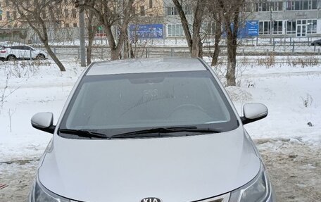 KIA Rio III рестайлинг, 2013 год, 1 050 000 рублей, 2 фотография