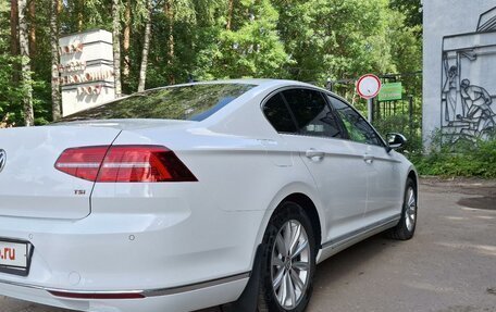 Volkswagen Passat B8 рестайлинг, 2017 год, 2 390 000 рублей, 4 фотография