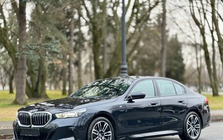 BMW 5 серия, 2023 год, 9 575 000 рублей, 10 фотография