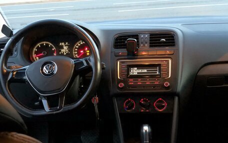 Volkswagen Polo VI (EU Market), 2017 год, 1 050 000 рублей, 7 фотография