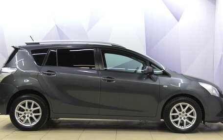 Toyota Verso I, 2011 год, 1 297 700 рублей, 12 фотография