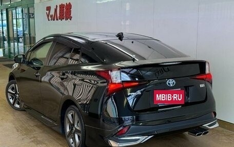 Toyota Prius IV XW50, 2021 год, 1 650 083 рублей, 4 фотография