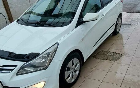 Hyundai Solaris II рестайлинг, 2015 год, 1 200 000 рублей, 6 фотография