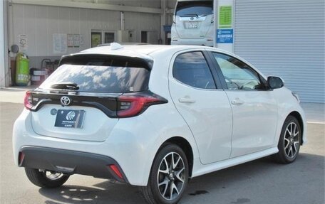 Toyota Yaris, 2021 год, 1 310 083 рублей, 11 фотография